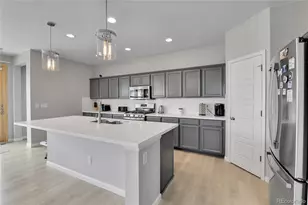 27853 E 8th Ave, Aurora, CO 80018 - Photo 5