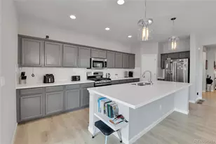 27853 E 8th Ave, Aurora, CO 80018 - Photo 7