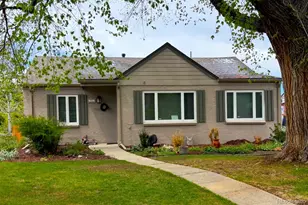 987 Glencoe St, Denver, CO 80220 - Photo 1