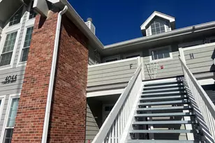 4044 S Carson St, Aurora, CO 80014 - Photo 3