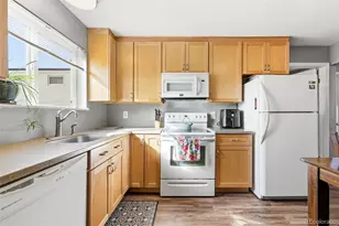 6021 Yarrow St, Arvada, CO 80004 - Photo 7