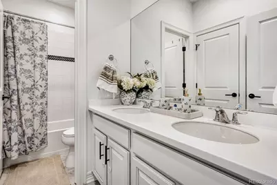 27841 E Lakeview Drive, Aurora, CO 80016 - Photo 27