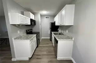 10211 Ura Ln, Thornton, CO 80260 - Photo 7