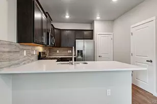 365 N Bersshine St, Watkins, CO 80137 - Photo 7