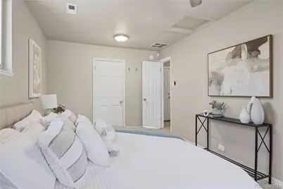 2870 Newport Street, Denver, CO 80207 - Photo 17