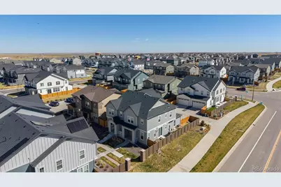 608 N Bersshine Court, Watkins, CO 80137 - Photo 31