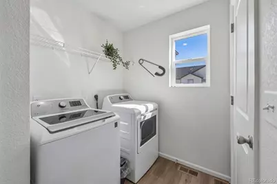 608 N Bersshine Court, Aurora, CO 80137 - Photo 21