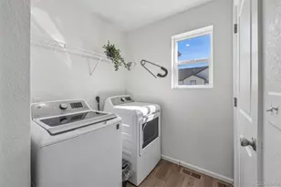 608 N Bersshine Ct, Watkins, CO 80137 - Photo 21