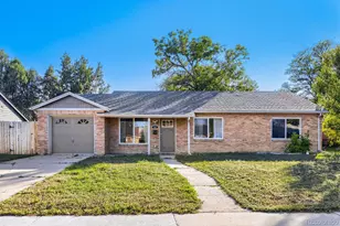 831 Tucson St, Aurora, CO 80011 - Photo 3