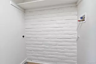 1060 S Parker Road, Denver, CO 80231 - Photo 23