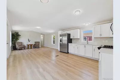 2550 W 96th Avenue, Federal Heights, CO 80260 - Photo 9