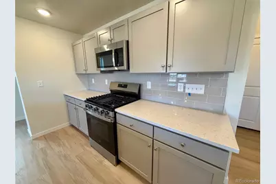 798 N Bently Street, Watkins, CO 80137 - Photo 7