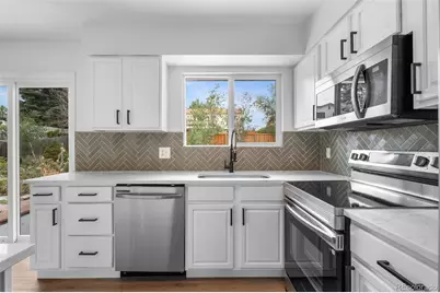 15974 E Baltic Place, Aurora, CO 80013 - Photo 9