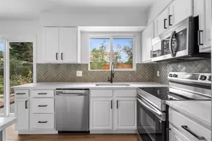 15974 E Baltic Pl, Aurora, CO 80013 - Photo 9