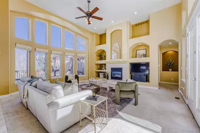 7317 S Valdai Circle, Aurora, CO 80016 - Photo 9