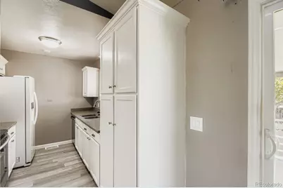 4247 S Pitkin Street, Aurora, CO 80013 - Photo 5