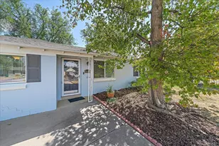 3040 Grape St, Denver, CO 80207 - Photo 29