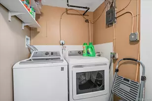 3040 Grape St, Denver, CO 80207 - Photo 21