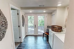 665 Juniper St, Golden, CO 80401 - Photo 27