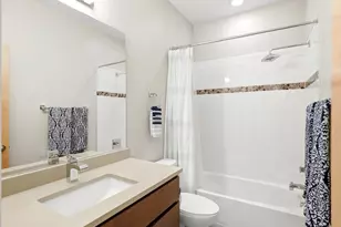 8431 E 33rd Ave, Denver, CO 80238 - Photo 27