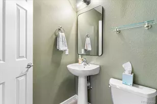 22036 E Jamison Pl, Aurora, CO 80016 - Photo 15