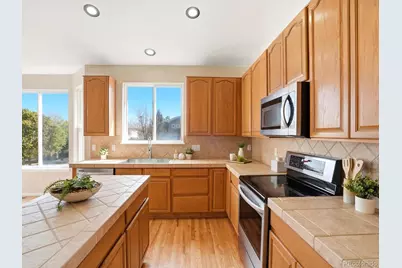 9729 Hummingbird Place, Littleton, CO 80125 - Photo 11