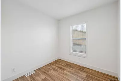 9400 Elm Court, Denver, CO 80260 - Photo 15