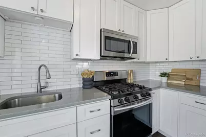 2434 S Corona Street, Denver, CO 80210 - Photo 11