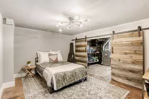 1521 E 29th Ave, Denver, CO 80205 - Photo 23