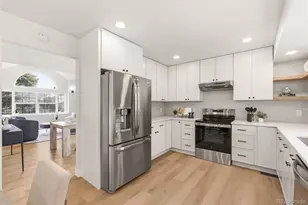 6069 Zinnia St, Arvada, CO 80004 - Photo 9