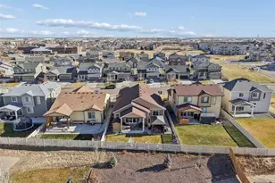 10571 Yosemite St, Commerce City, CO 80640 - Photo 33