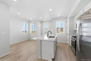 24380 E 42nd Ave, Aurora, CO 80019 - Photo 7