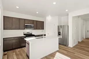 7343 27th Street Ln, Greeley, CO 80634 - Photo 9