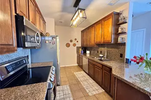 2675 S Danube Way, Aurora, CO 80013 - Photo 3