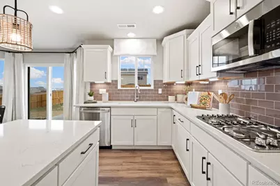 746 N Carrie Court, Watkins, CO 80137 - Photo 11