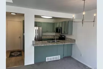 2142 Meadow Court, Longmont, CO 80501 - Photo 3