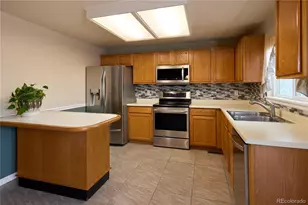 5373 S Ukraine Way, Aurora, CO 80015 - Photo 11