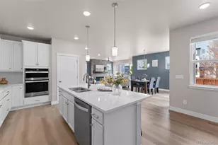 9751 E 62nd Dr, Denver, CO 80238 - Photo 15