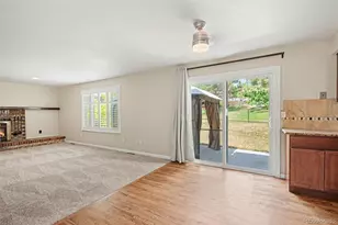 5406 S Rifle Ct, Centennial, CO 80015 - Photo 7