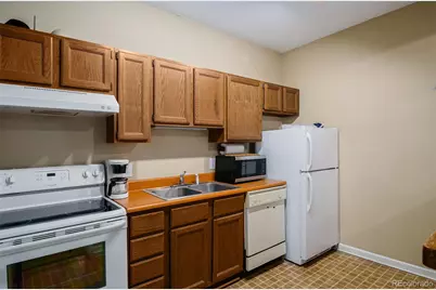 7105 S Gaylord Street #D04, Centennial, CO 80122 - Photo 33