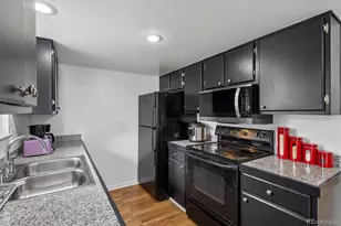 7711 W Glasgow Pl, Littleton, CO 80128 - Photo 13