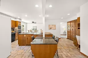 6470 S Locust Way, Centennial, CO 80111 - Photo 9