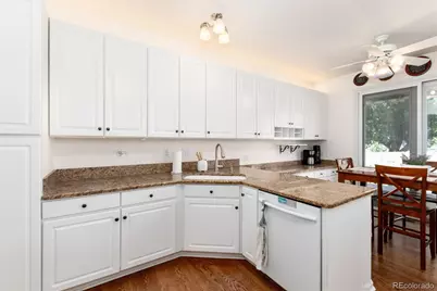 7282 S Acoma Street S, Littleton, CO 80120 - Photo 11