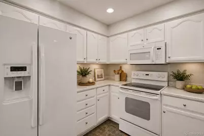 23510 Alamo Place #C, Aurora, CO 80016 - Photo 17