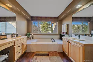 20273 E Lake Cir, Centennial, CO 80016 - Photo 23