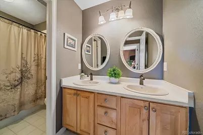 20273 E Lake Circle, Centennial, CO 80016 - Photo 27