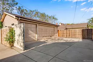 4415 Sherman St, Denver, CO 80216 - Photo 29