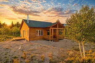 207 Overland Cir, Jefferson, CO 80456 - Photo 1
