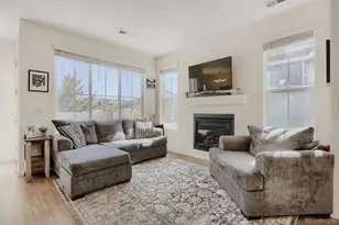 23588 E Ida Dr, Aurora, CO 80016 - Photo 3