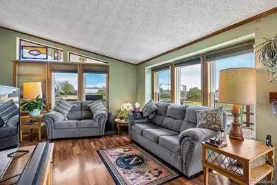 781 S Biloxi Street, Aurora, CO 80018 - Photo 3